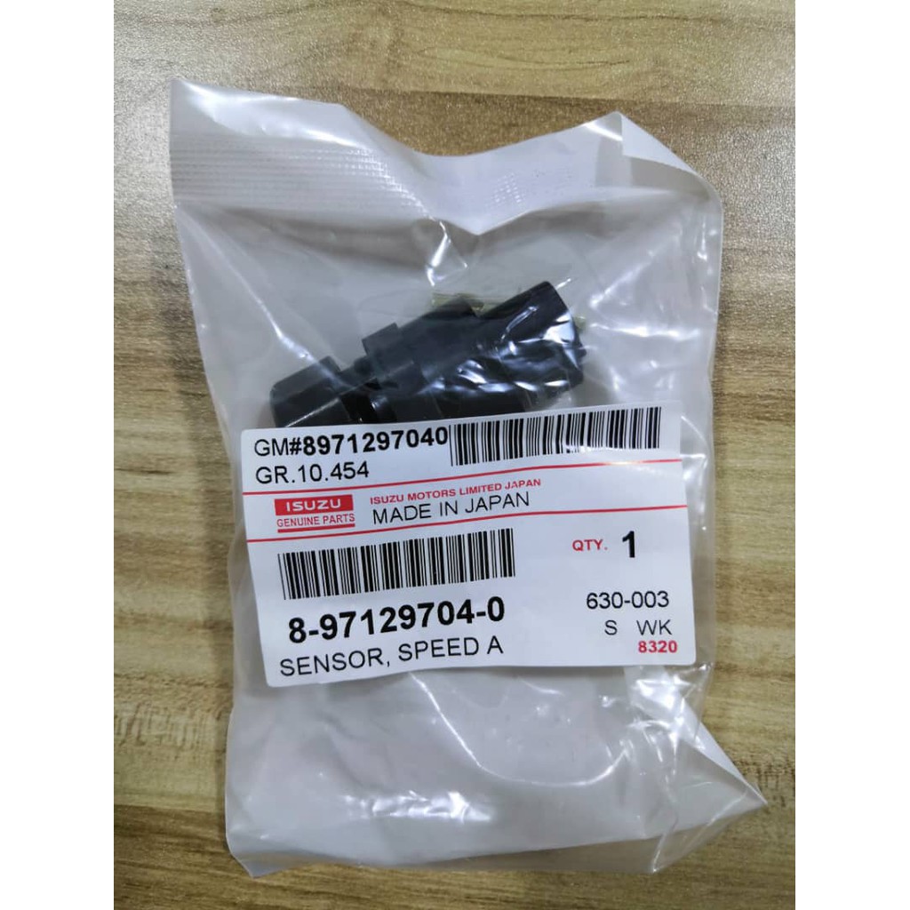 HICOM NPR ENGINE METER SPEED SENSOR (8-97129704-0) | Shopee