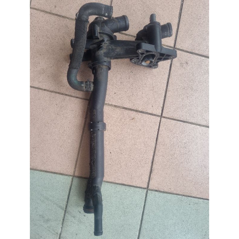 thermostat housing coolant volkswagen golf mk6 jetta tsi 1.4 cav part