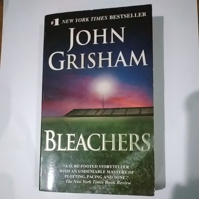 Bleachers by John Grisham ( Preloved book ) Shopee Malaysia