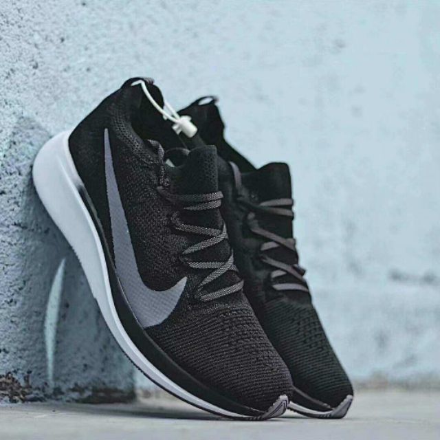 Nike zoom shop fly flyknit 45