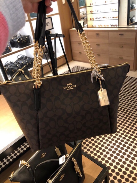 Coach ava chain on sale tote