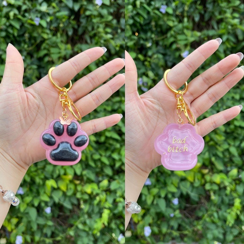 [Ready Stock] “Bad Bitch” Cat Paw Resin Keychain | Shopee Malaysia