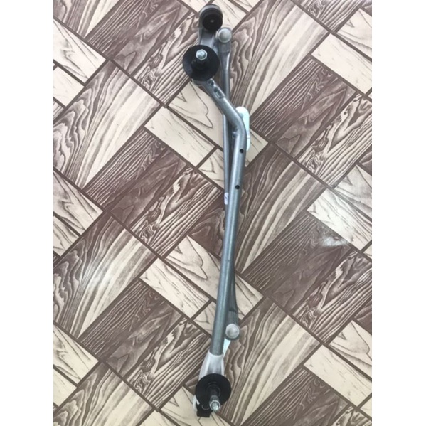 NISSAN SENTRA N16 FRONT WIPER LINK (NEW) Shopee Malaysia