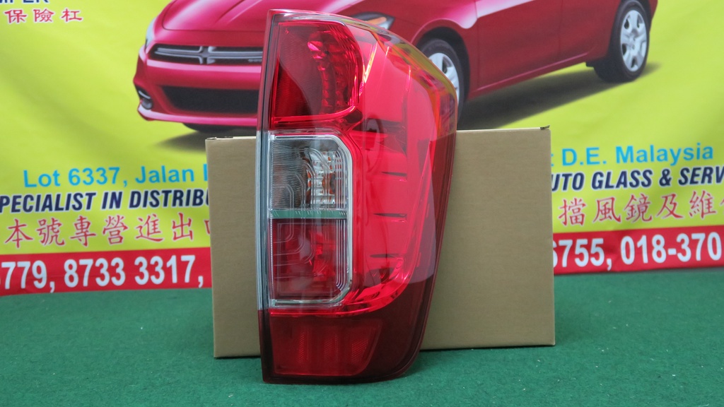 Rear Tail Light Lamp Assembly – Right Side RH For Nissan Navara NP300 D23 (2016+, UK Spec)