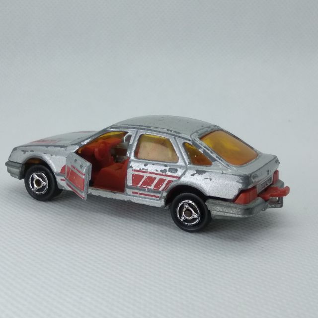 Majorette Ford Sierra First Edition 1984 | Shopee Malaysia