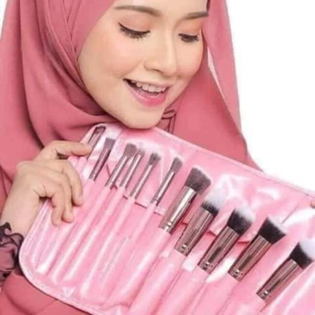 Kabuki Brush Halal 💯Oryginal Nurraysa ® Shopee Malaysia