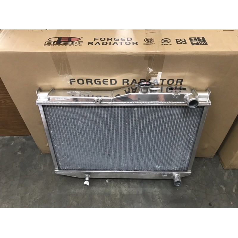 TOYOTA LEVIN AE86 BLOX ALUMINIUM RADIATOR | Shopee Malaysia