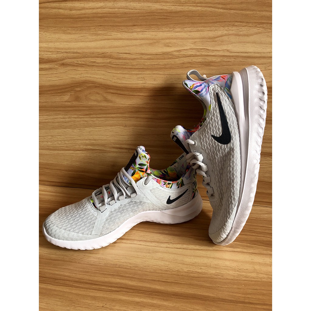 Nike renew rival premium on sale floral