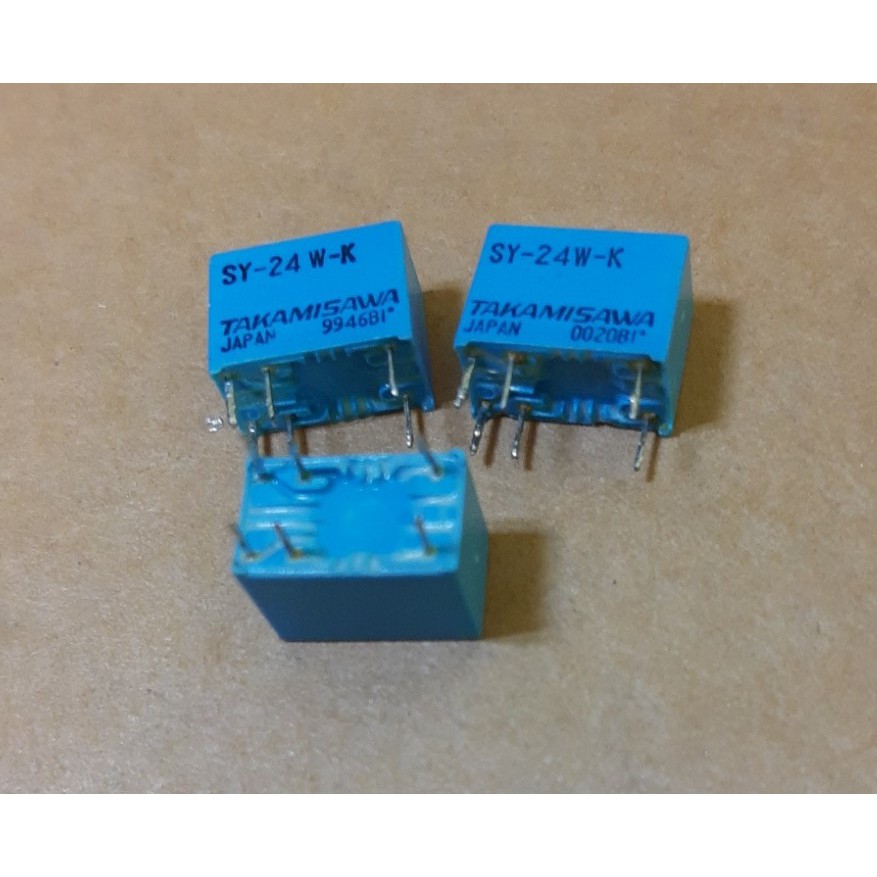 Lotto 10 Relè Takamisawa SY-12-K / SY-12W-K - Segnale 1A 120VAC 6 Pin - Nuovi Giappone