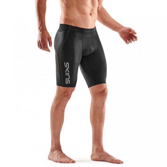 SKINS Men's Compression 400 Half Tights 3Series Shopee Malaysia