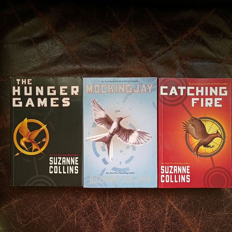 THE HUNGER GAMES series by Suzanne Collins | Shopee Malaysia