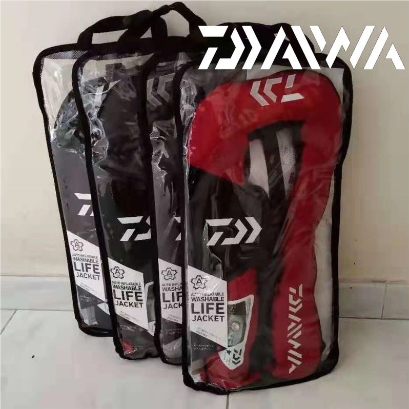 DAIWA 21' DF-2021 AUTO INFLATABLE AND WASHABLE LIFE JACKET