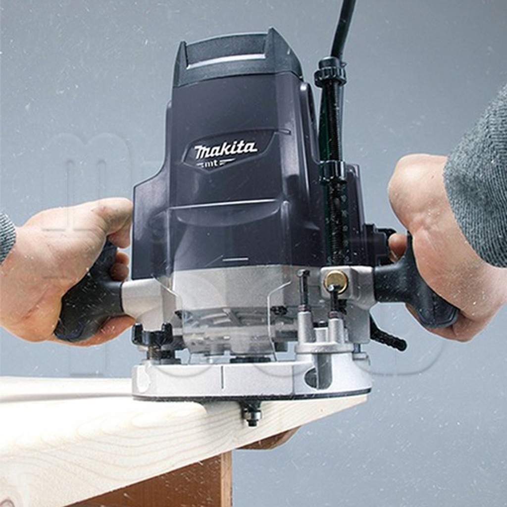 Makita 1650w plunge router m3600g sale