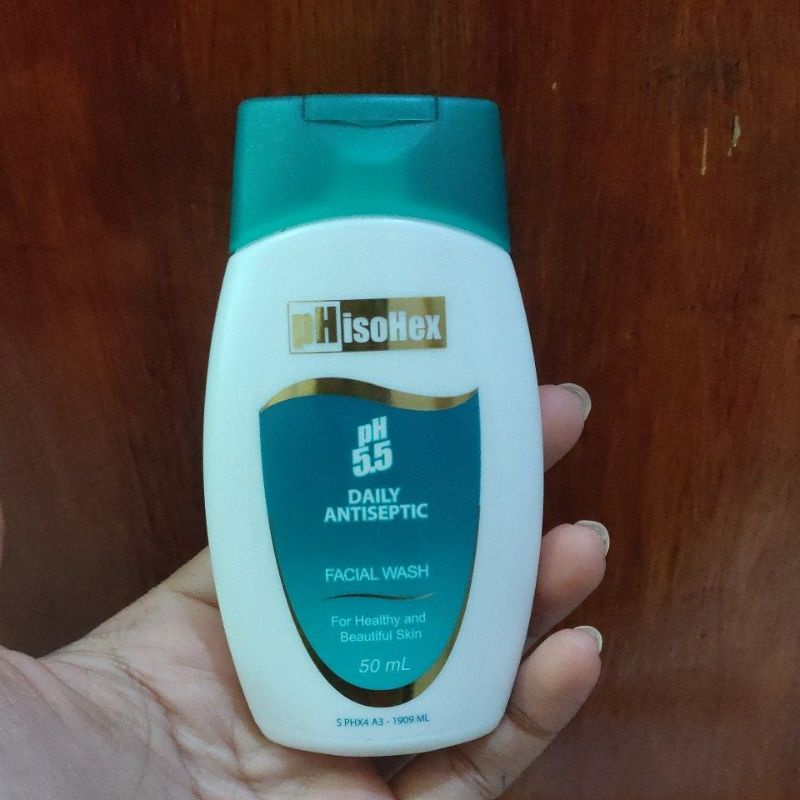 Phisohex 5.5 Daily Antiseptic Facial Wash 50ml/100 ORIGINAL Shopee Malaysia