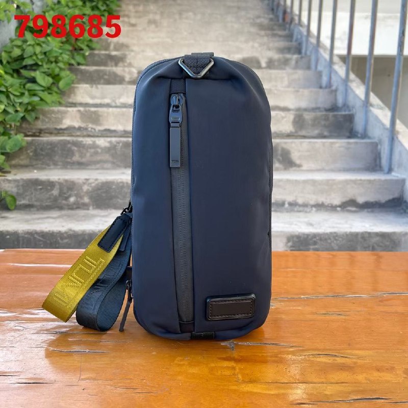 Tumi tahoe sling sales
