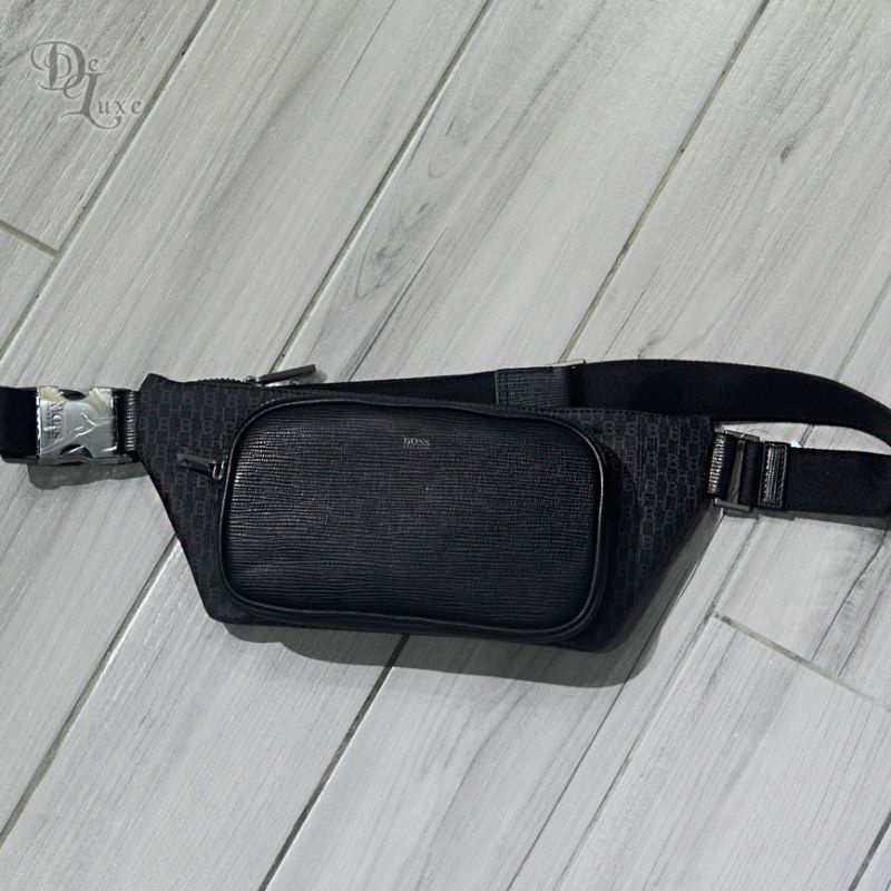 Hugo boss waist on sale bag