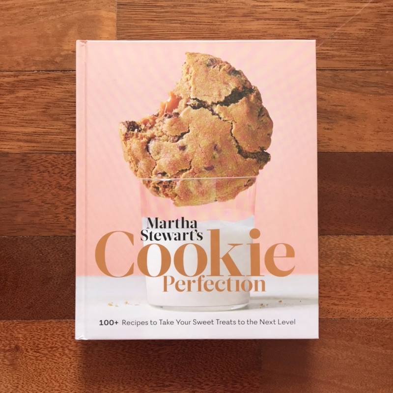 MARTHA STEWART'S COOKIE PERFECTION {COOKBOOK, BAKING