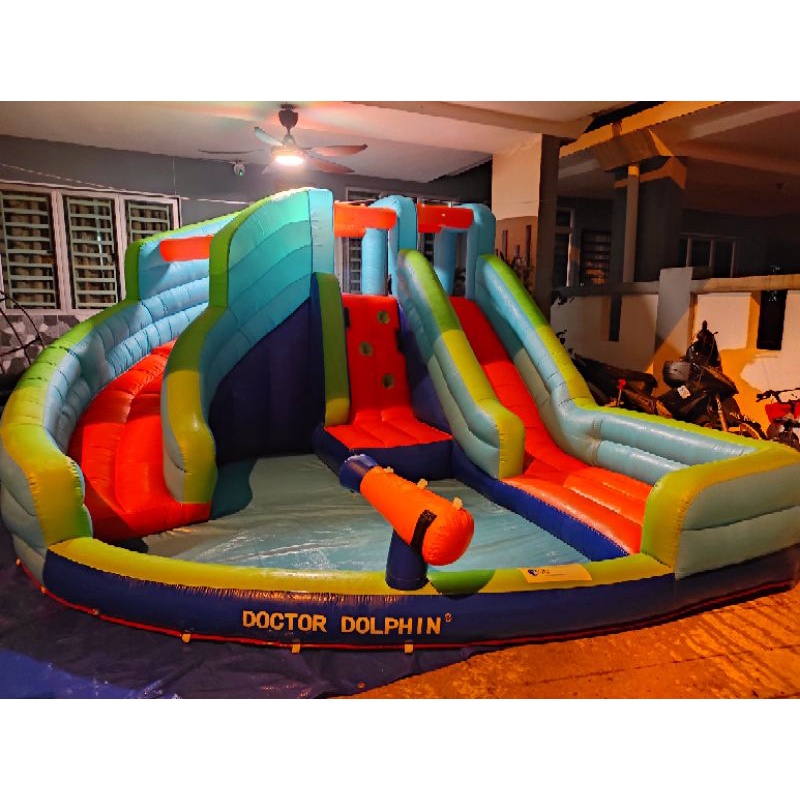 Inflatable store pool rental