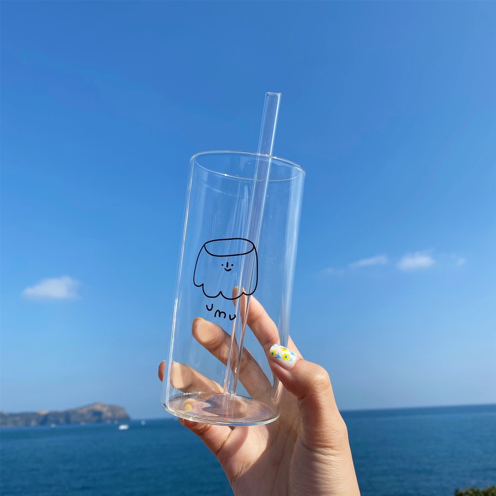 420ml 14.5oz Modern Simple Clear Glass Coffee Cup with Straw Lid Milk Tea  Mug Large Capacity Portable Glasses Household - China Glass Cup and Coffee  Cup with Straw price