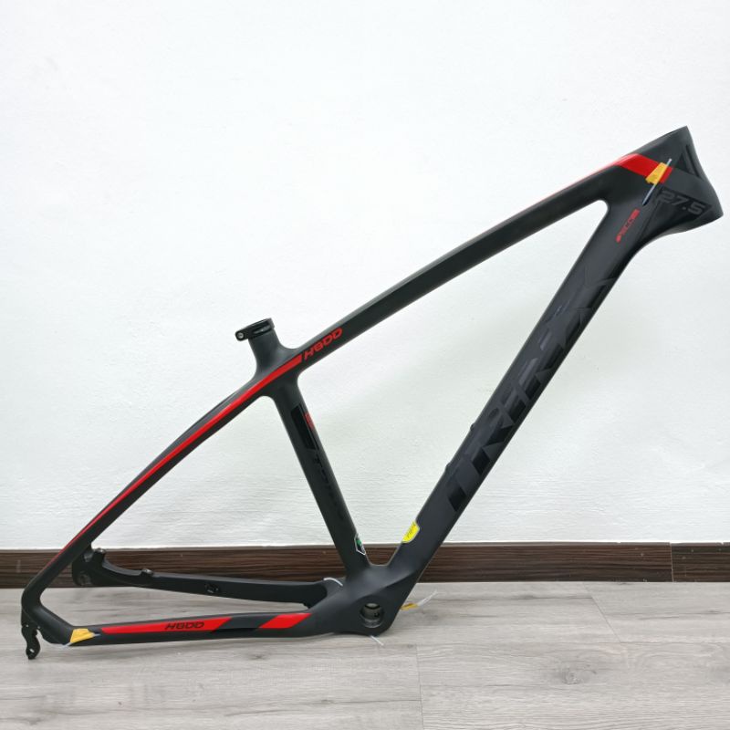 trinx carbon frame