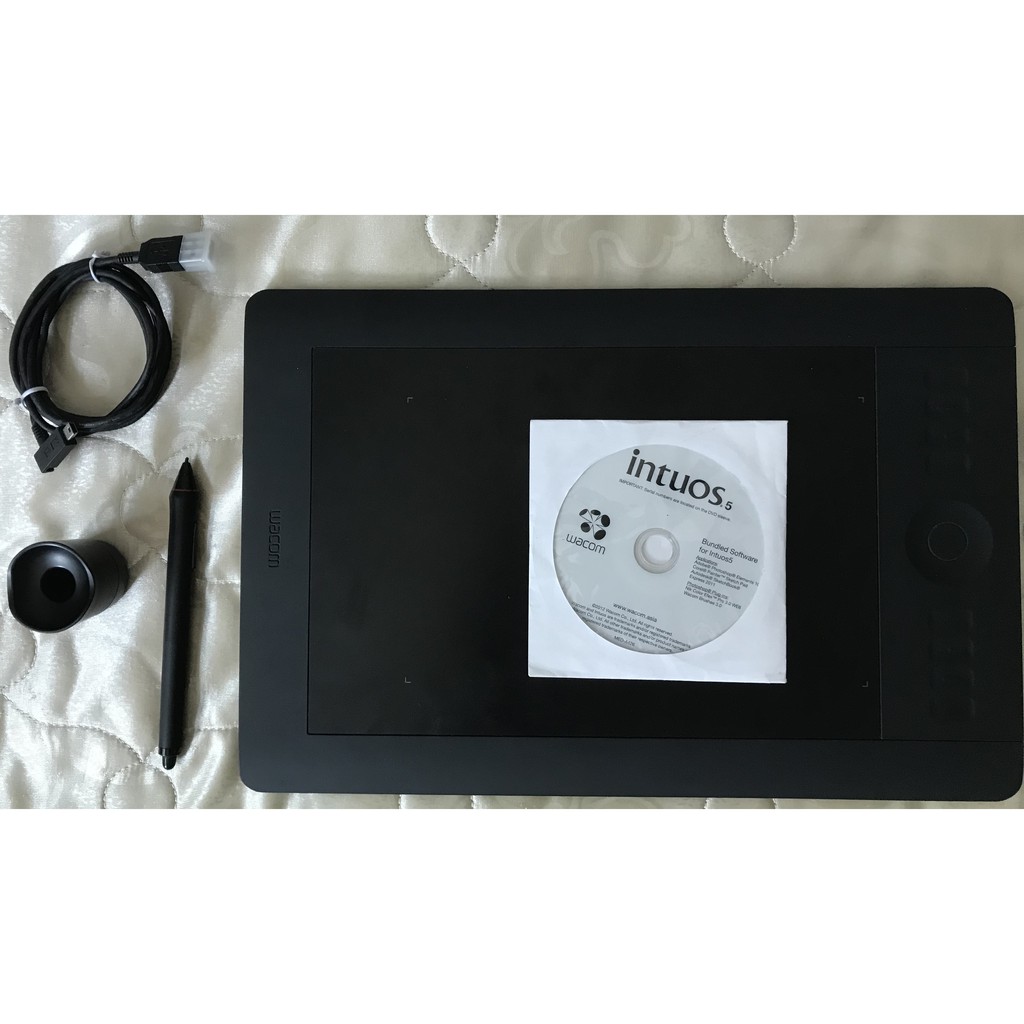 Wacom Intuos 5 Touch drawing tablet (standard version) | Shopee