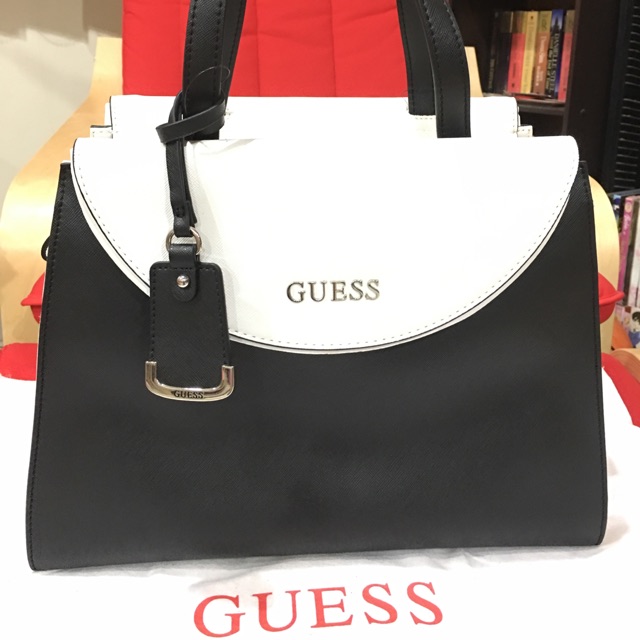 100% Original Guess Handbag (Can check authenticity at any Guess outlet)