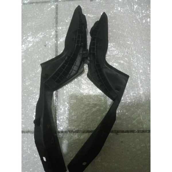 Fortuner vrz Hilux Revo satay grill / rubber windshield original ...
