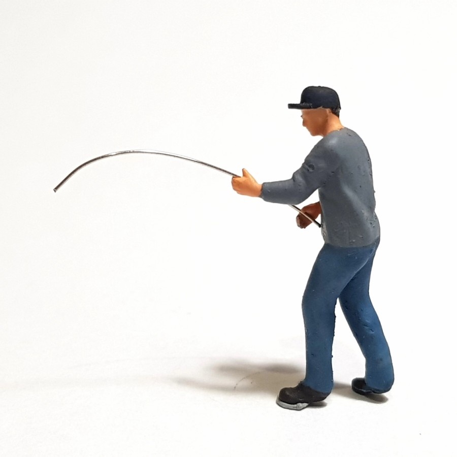 Herman Fishing Figure Scale 1-64 diorama - painted | Shopee Malaysia