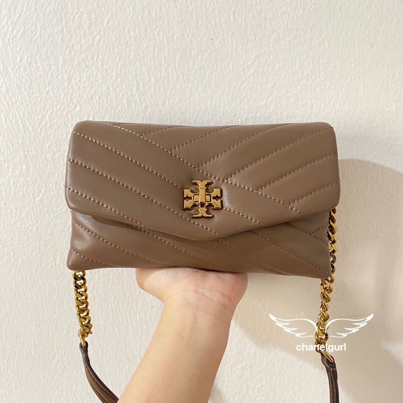 Tory Burch Kira Chevron Chain Wallet Classic Taupe 