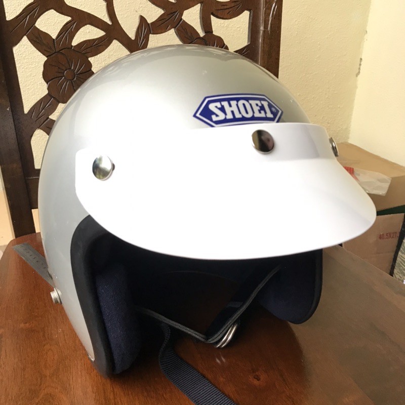 Gambar best sale helmet shoei