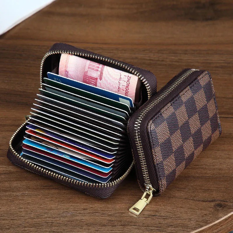 Card discount purse holder