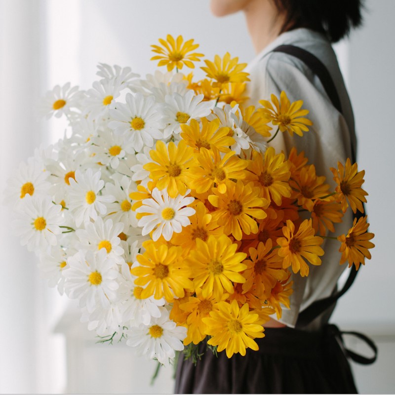 5 Head Silk Daisy Artificial Flowers Cute Fake Flowers For Wedding Home ...