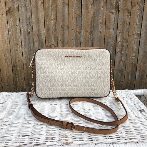 Michael kors jet set east west on sale crossbody saffiano leather