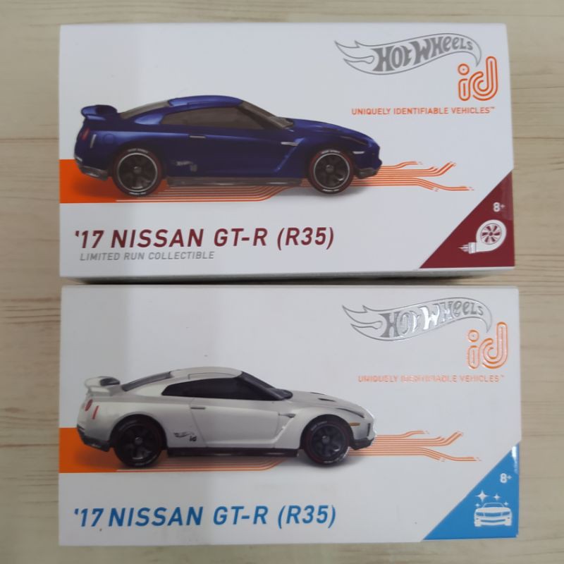 Hot wheels id store nissan gtr