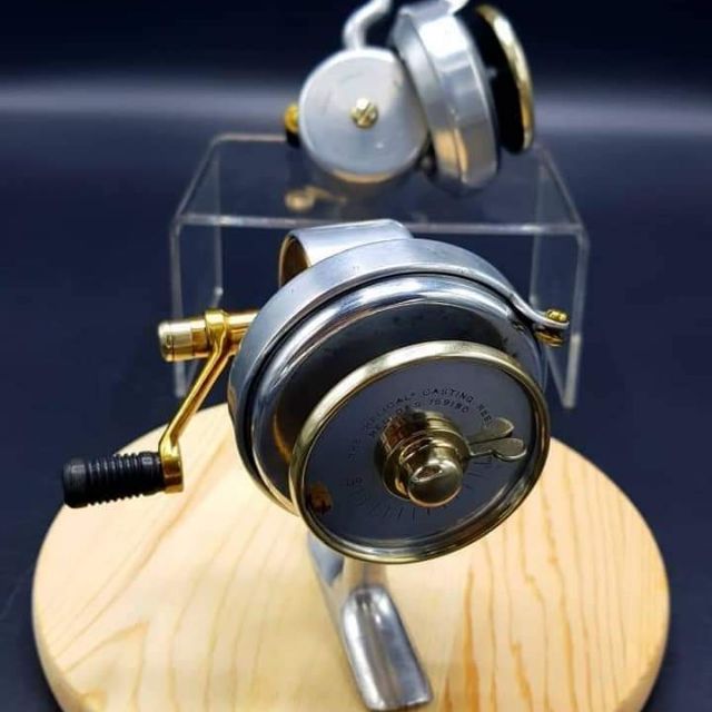 A4328 GARCIA MITCHELL 304 BOXED – MITCHELL 304 FIXED SPOOL REEL