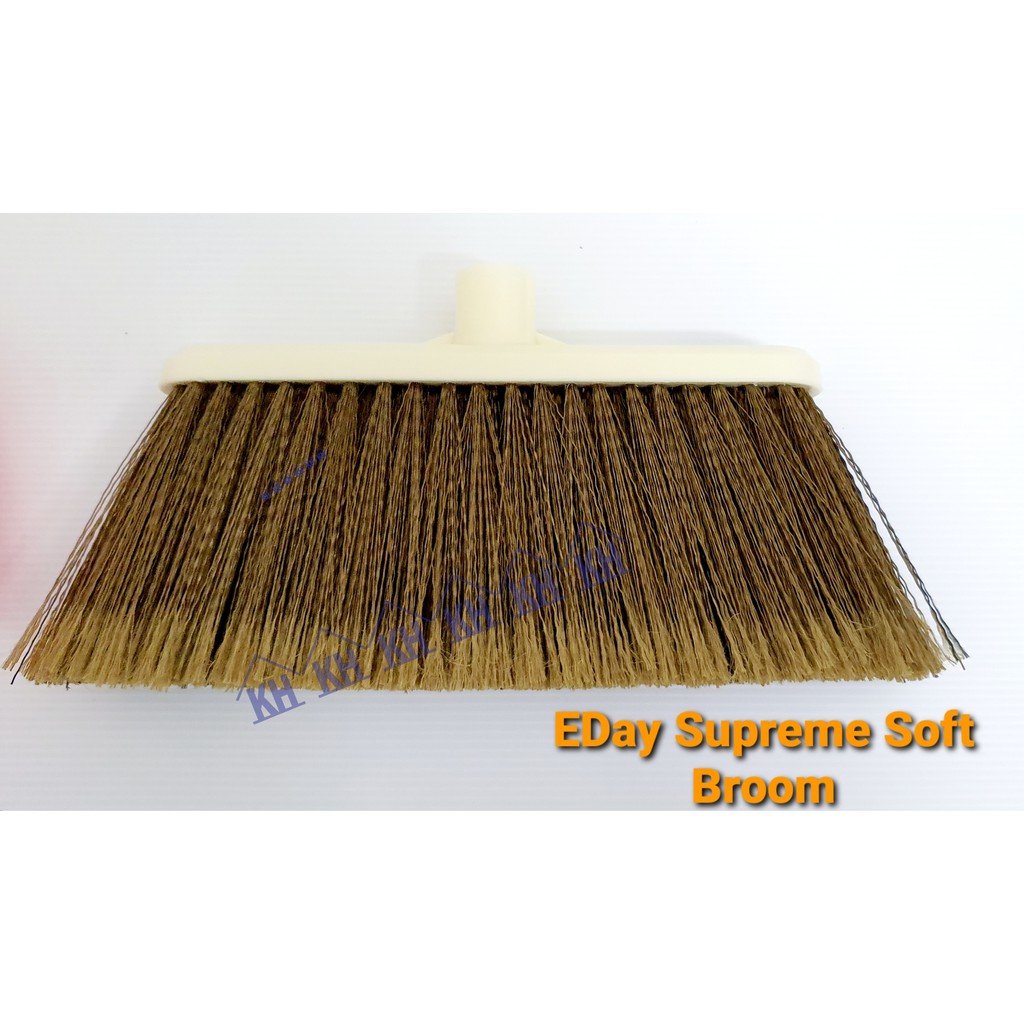 Hard & Soft Broom Plastic Broom / Penyapu Plastik Keras & Lembut
