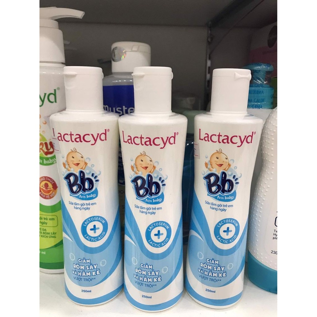 Lactacyd BB daily shower gel 250ml reduces rash and interstitial rash