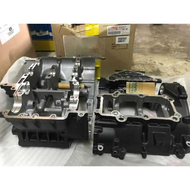 R25 ENGINE CASING/CRANKCASE ASSY(ORIGINAL100%) 2pcs | Shopee Malaysia