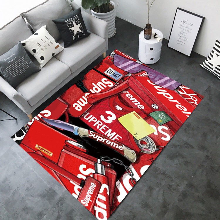 Supreme floor mat