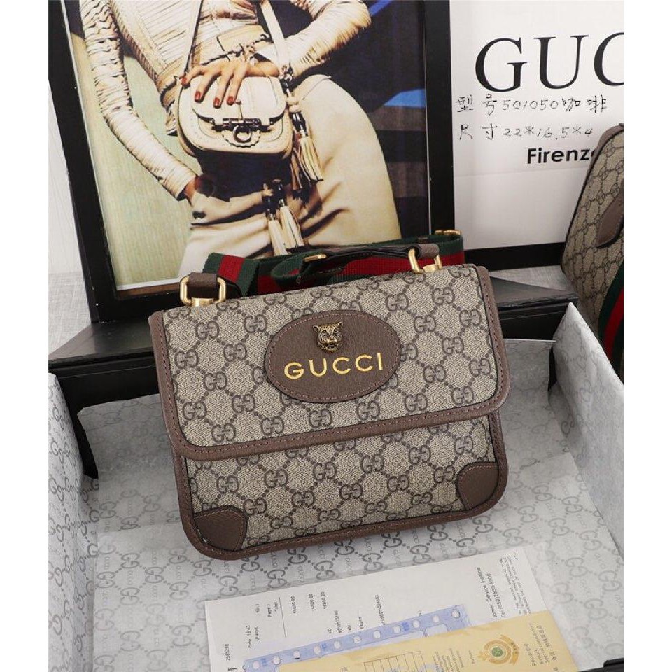 Gucci large tote discount with tiger head