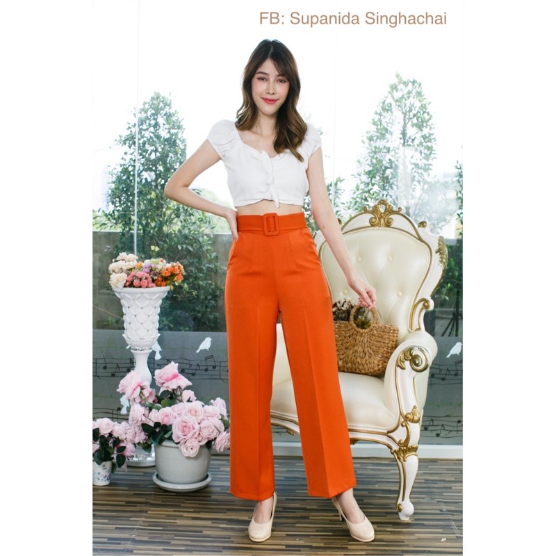 Cylindrical Pants Detailed Belt Back Zip 2 Side Pockets High Waist