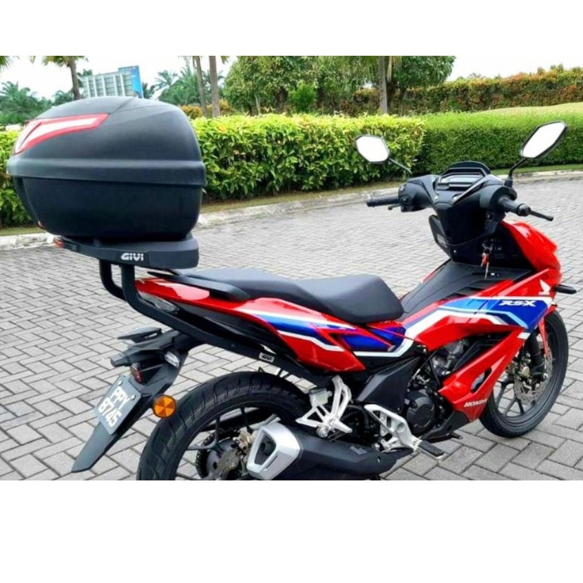 GIVI RSX RS-X WINNER X RS150 V1 V2 HRX Heavy Duty Rack with LED Stop ...