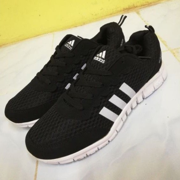 Kasut sales jogging adidas