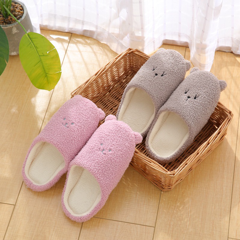 Mens hot sale small slippers