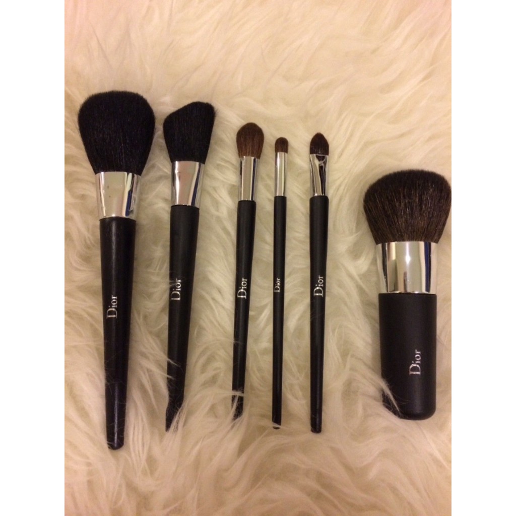 Dior bronzer brush hotsell