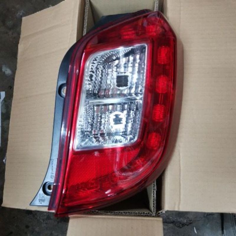 Ready Stock Original Perodua Axia Tail Lamp Right Hand Use Red Color