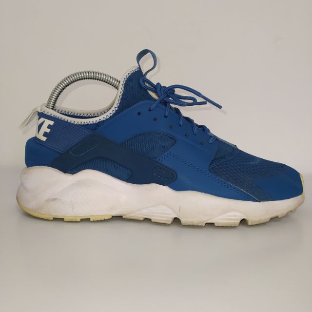 Nike huarache hotsell size 6 uk