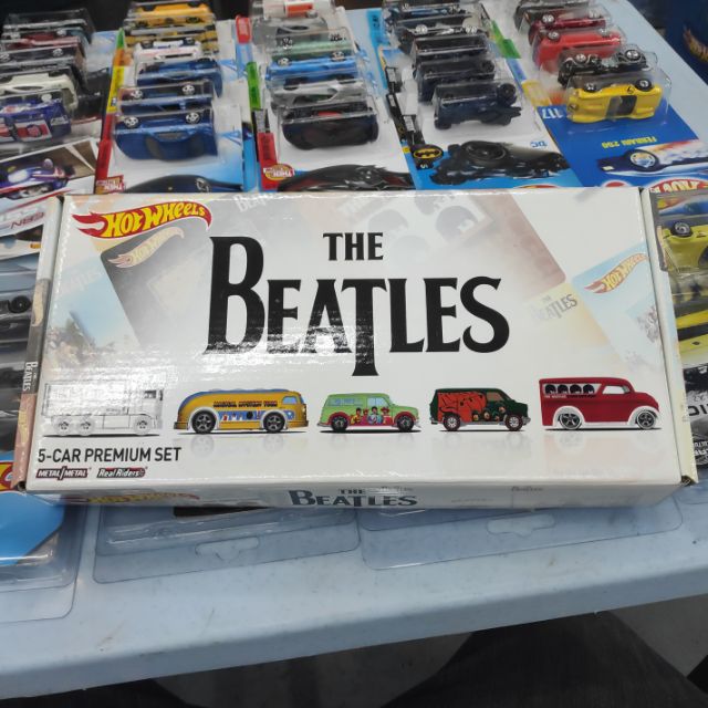 Hot wheels the beatles cheap 5 car premium set