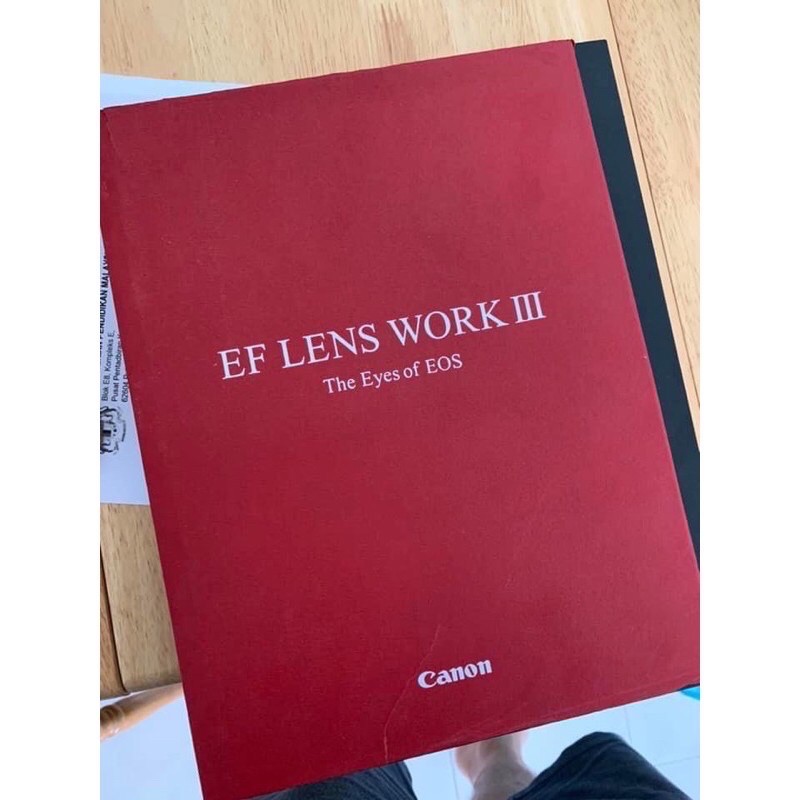 キャノン　EF  LENS  WORKIII  The Eyes of EOS EF Lens Work III: The Eyes of EOS by Canon Review