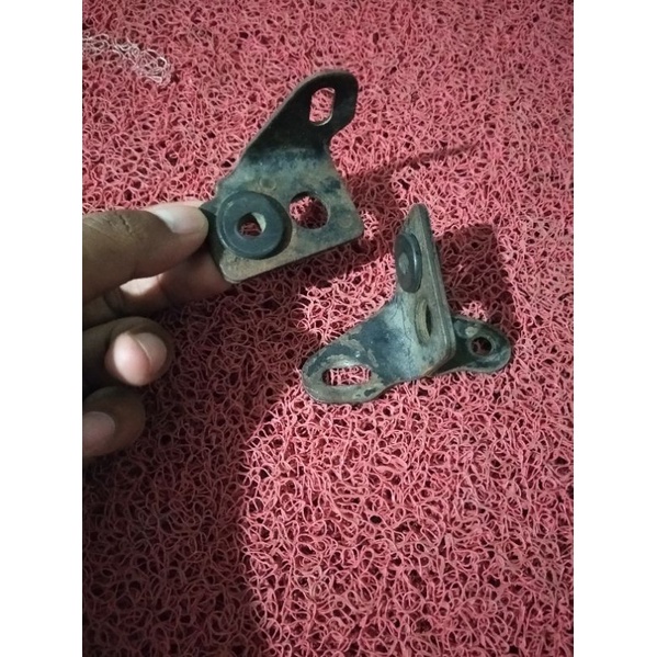 Original second year old cb100 k5 honda gl100 horn mount bracket ...